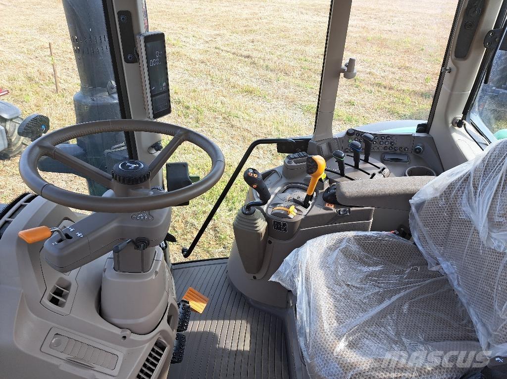 John Deere 6110M 曳引機