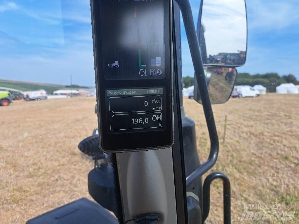John Deere 6110M 曳引機