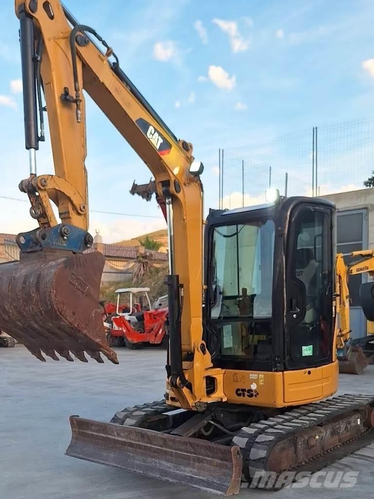 CAT 304CR 小型挖土機/掘鑿機<7t(小型挖掘機)