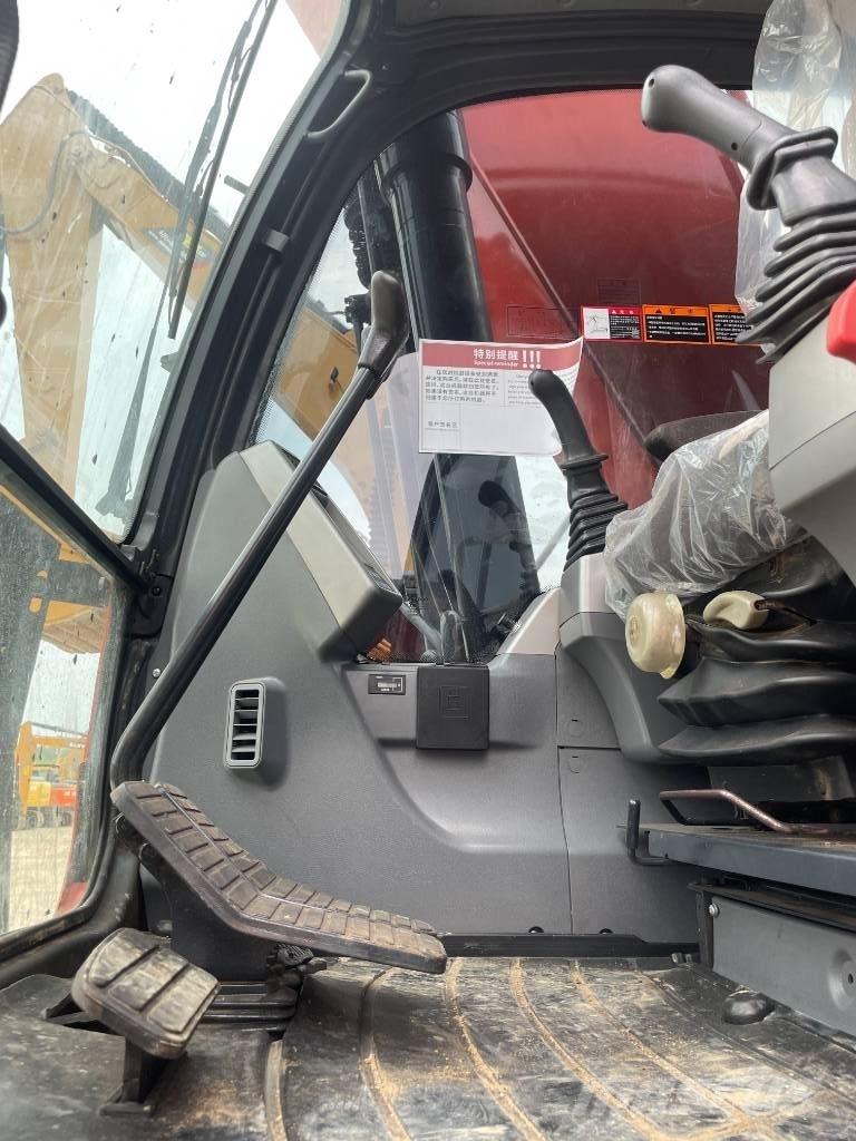 Doosan DX225LCA 履帶式 挖土機/掘鑿機/挖掘機