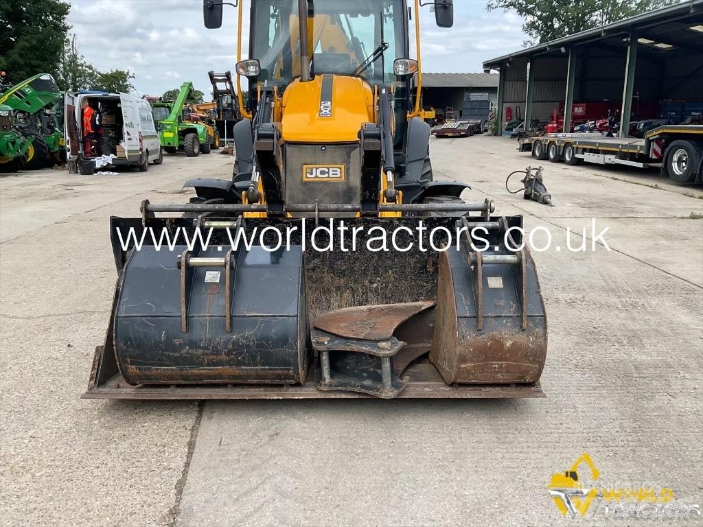 JCB 3 CX 反鏟裝載機