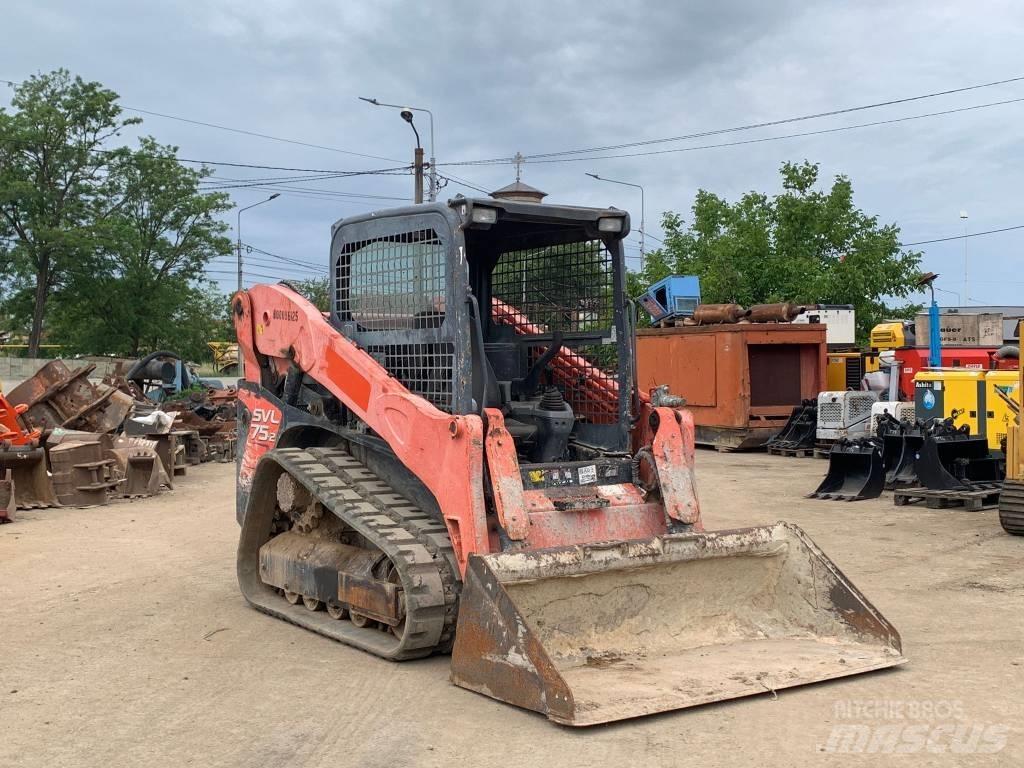 Kubota SVL 75-2 滑移轉向裝載機