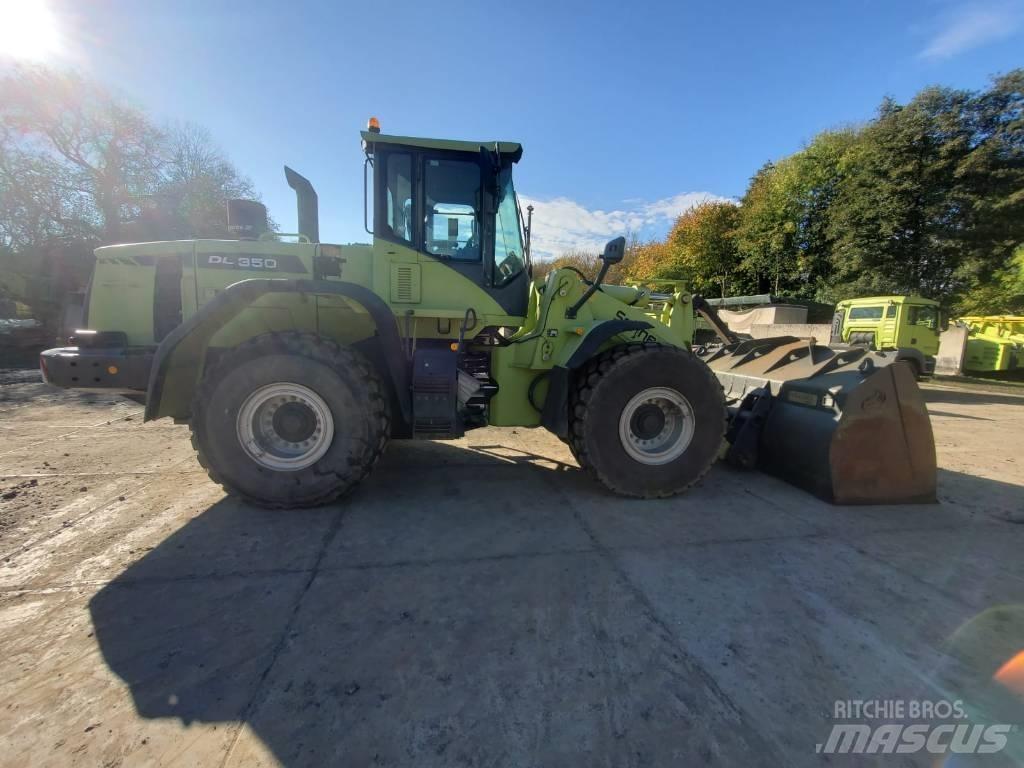 Doosan DL 350 輪胎式裝載機