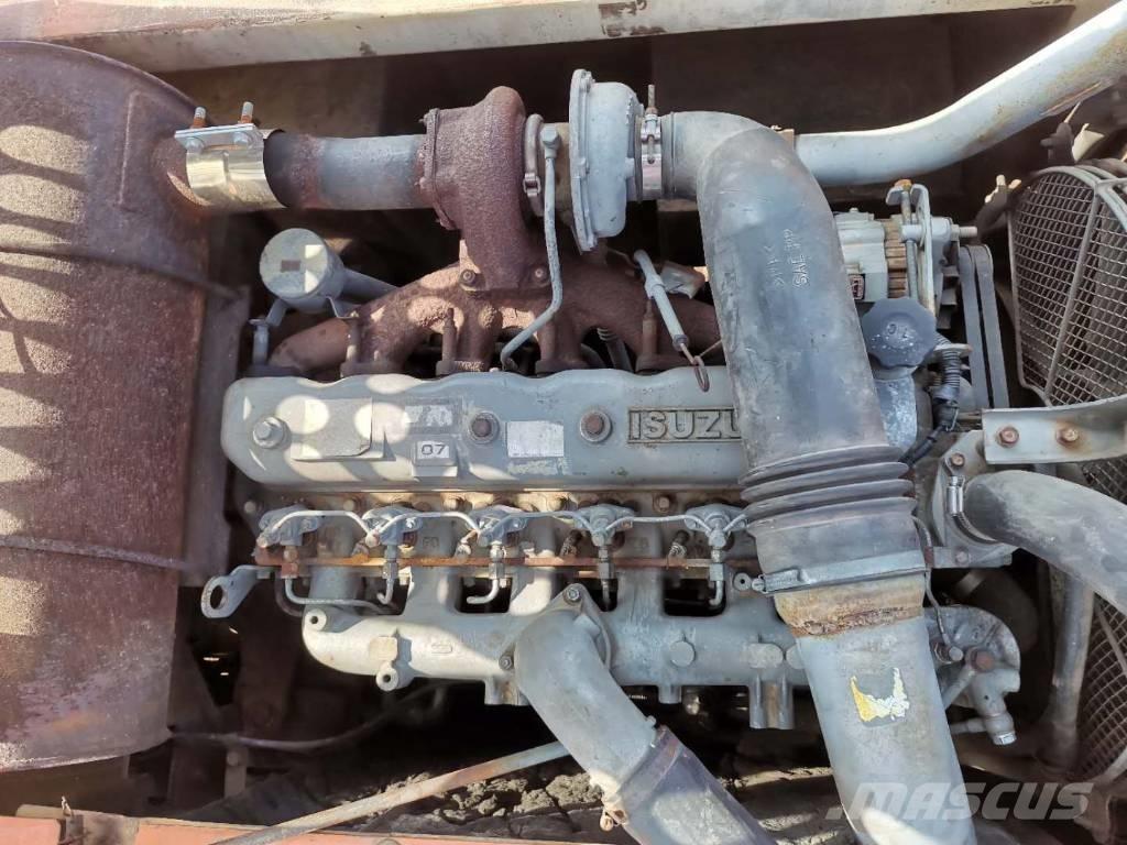 Hitachi ZX 210 W 旋轉式挖土機/掘鑿機/挖掘機