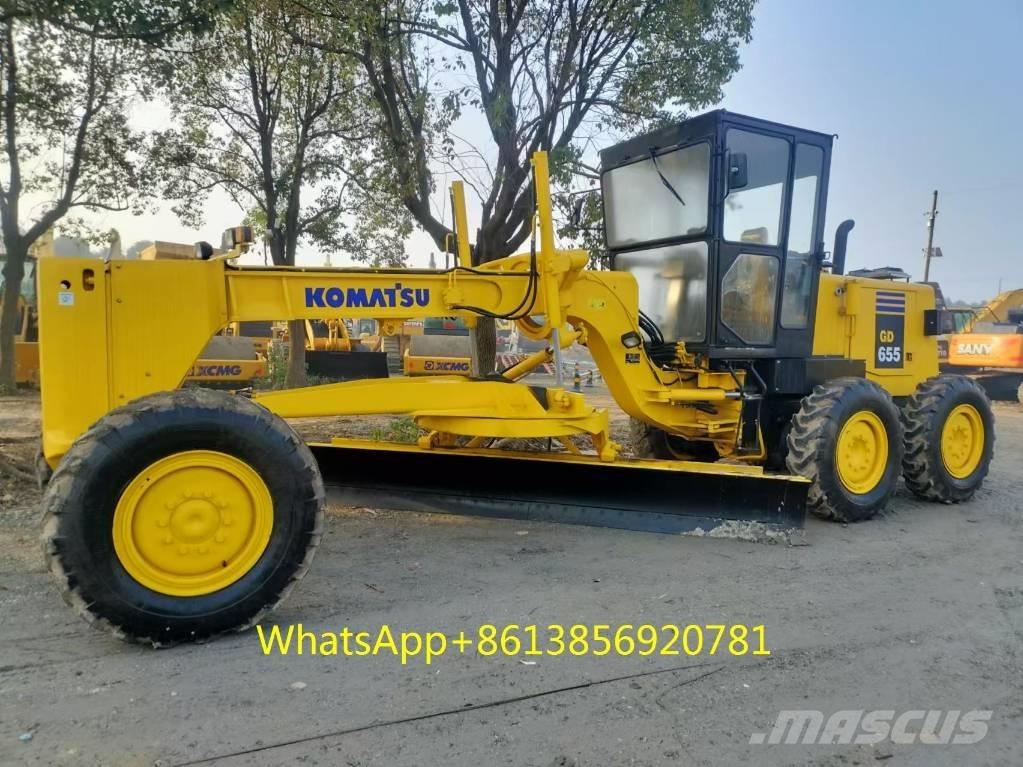 Komatsu GD 655 平土機