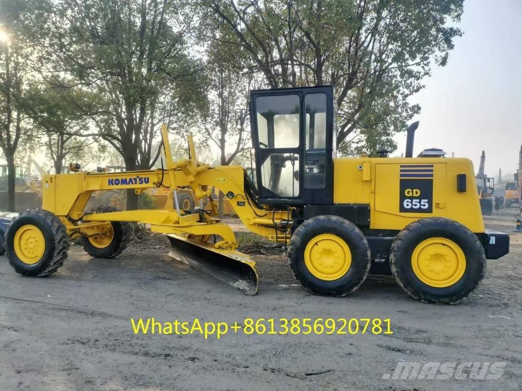 Komatsu GD 655 平土機