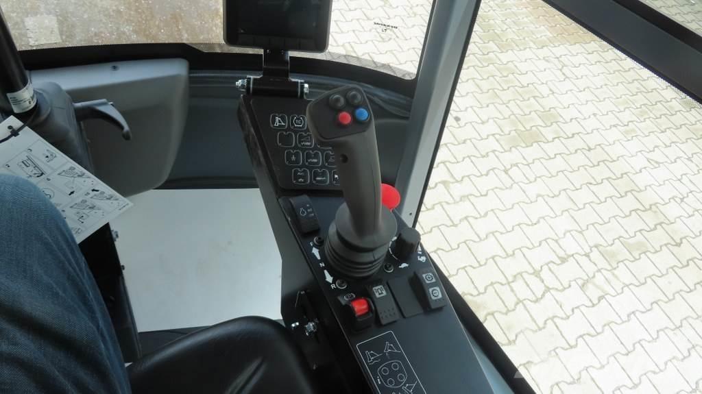 Dynapac CA1500D 單輪滾壓機