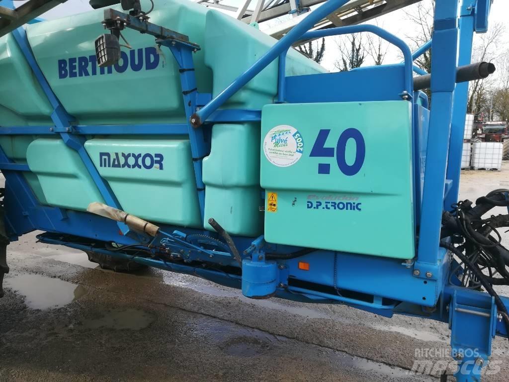 Berthoud MAXXOR 40 牽引式噴霧機