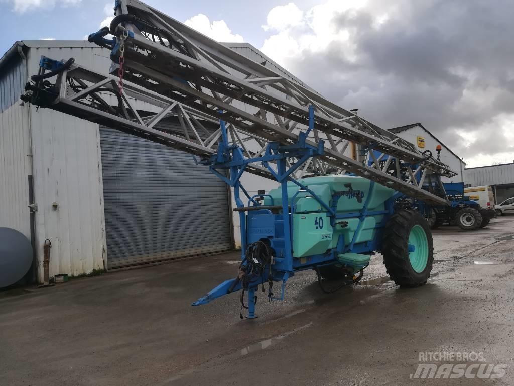 Berthoud MAXXOR 40 牽引式噴霧機