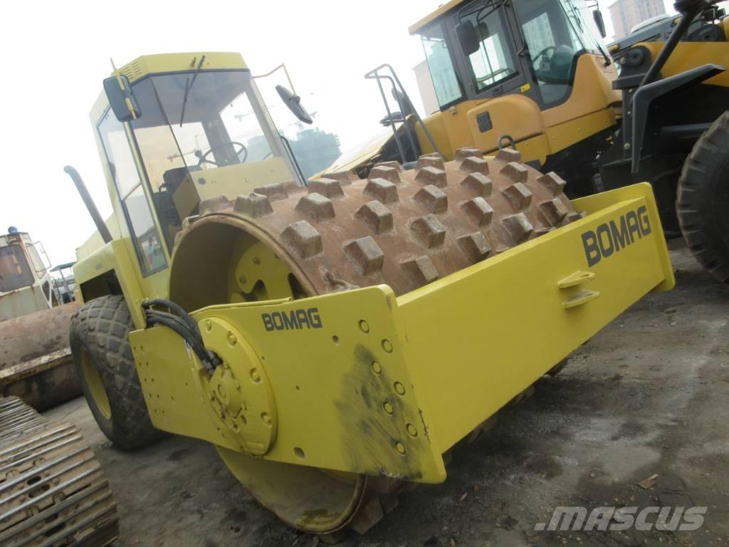 Bomag 217 D 雙輪滾壓機