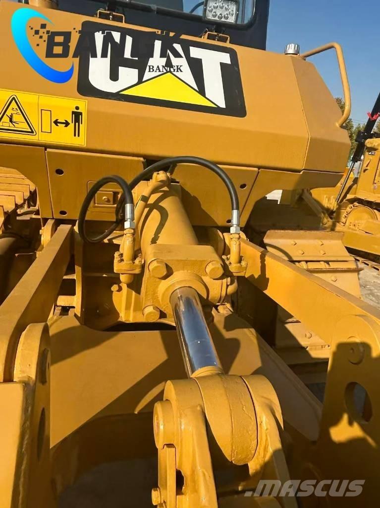 CAT D 7 G 平土機