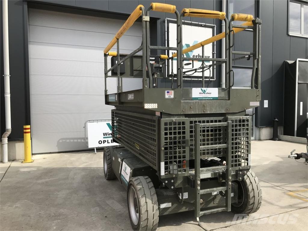 JLG M3369 (4331) 剪式升降機