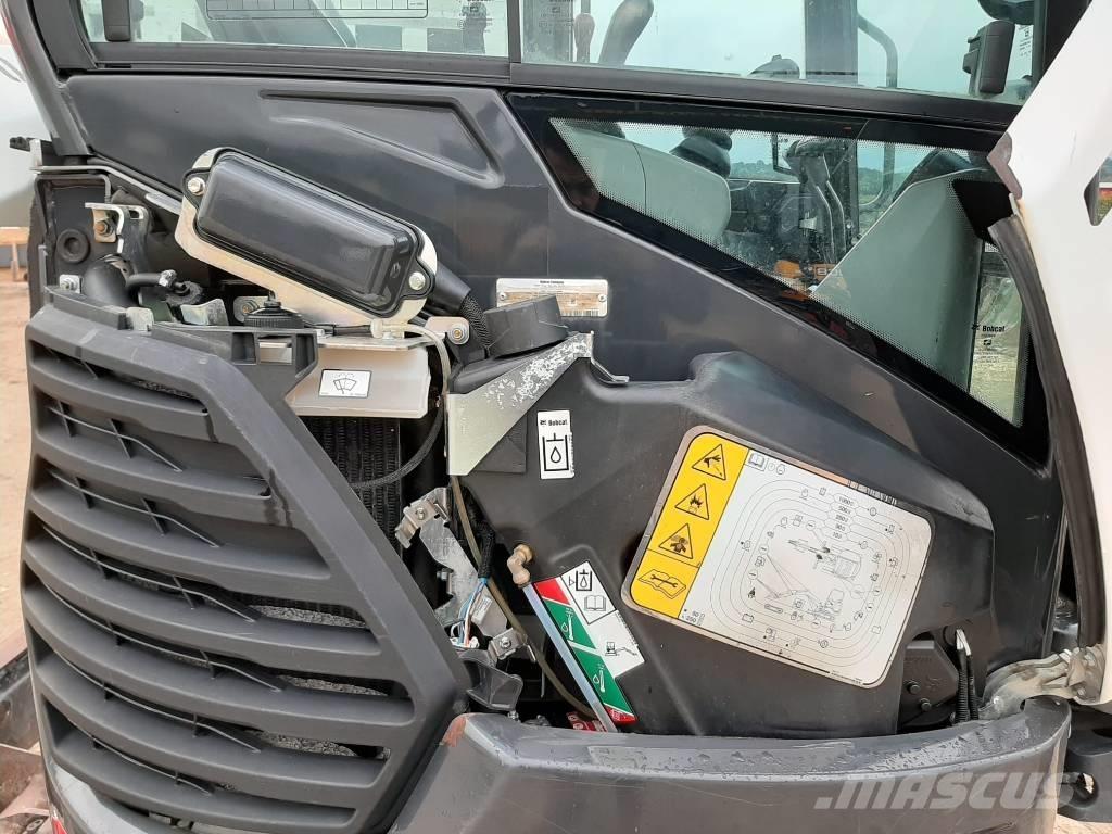 Bobcat E 26 小型挖土機/掘鑿機<7t(小型挖掘機)