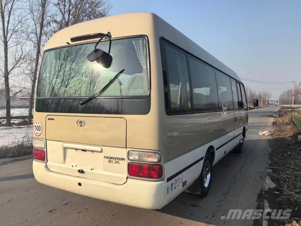 Toyota Coaster Bus 迷你巴士