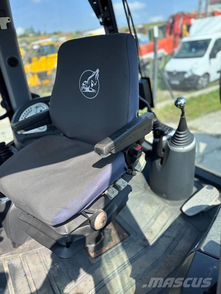 JCB 3 CX 反鏟裝載機