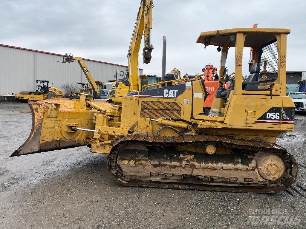 CAT D5G XL 履帶推土機