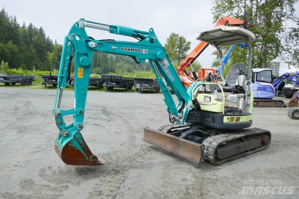 Yanmar VIO30-5B 小型挖土機/掘鑿機<7t(小型挖掘機)
