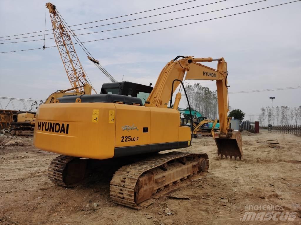 Hyundai R225LC-7 履帶式 挖土機/掘鑿機/挖掘機