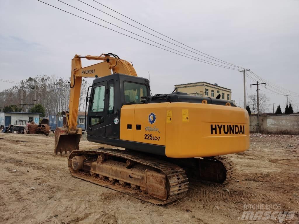 Hyundai R225LC-7 履帶式 挖土機/掘鑿機/挖掘機