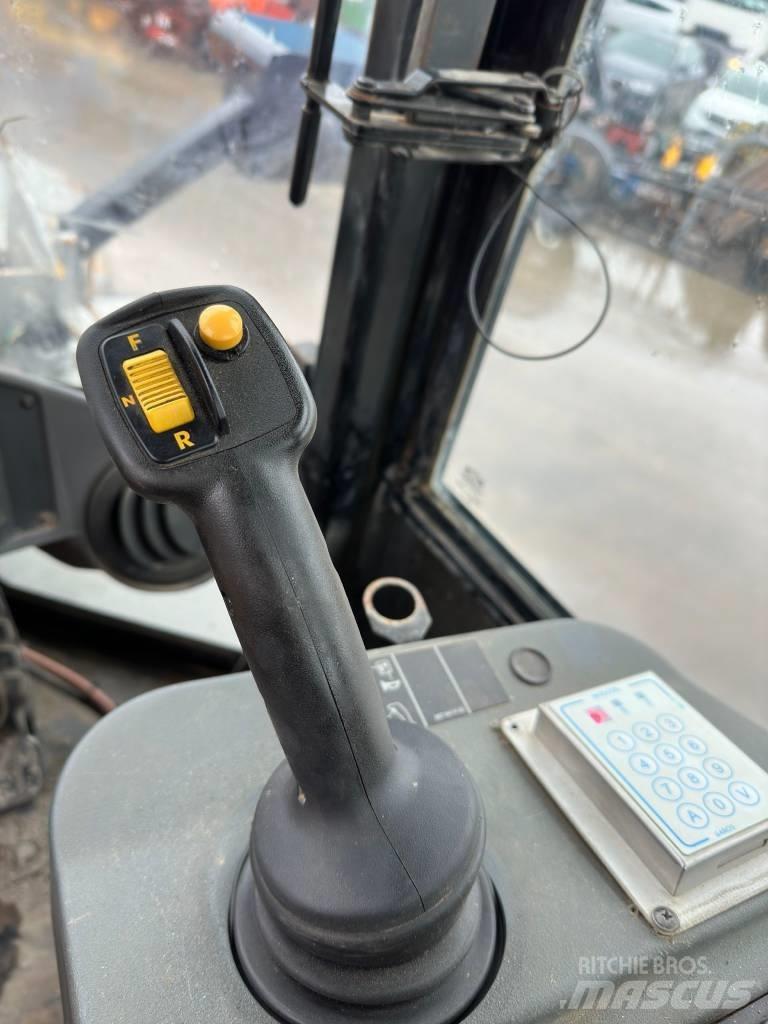 CAT 936H 輪胎式裝載機