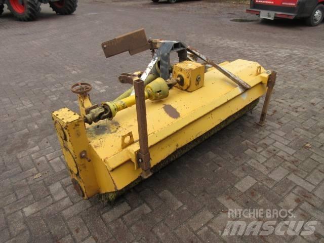 Riko M700 其他路面和雪地機械