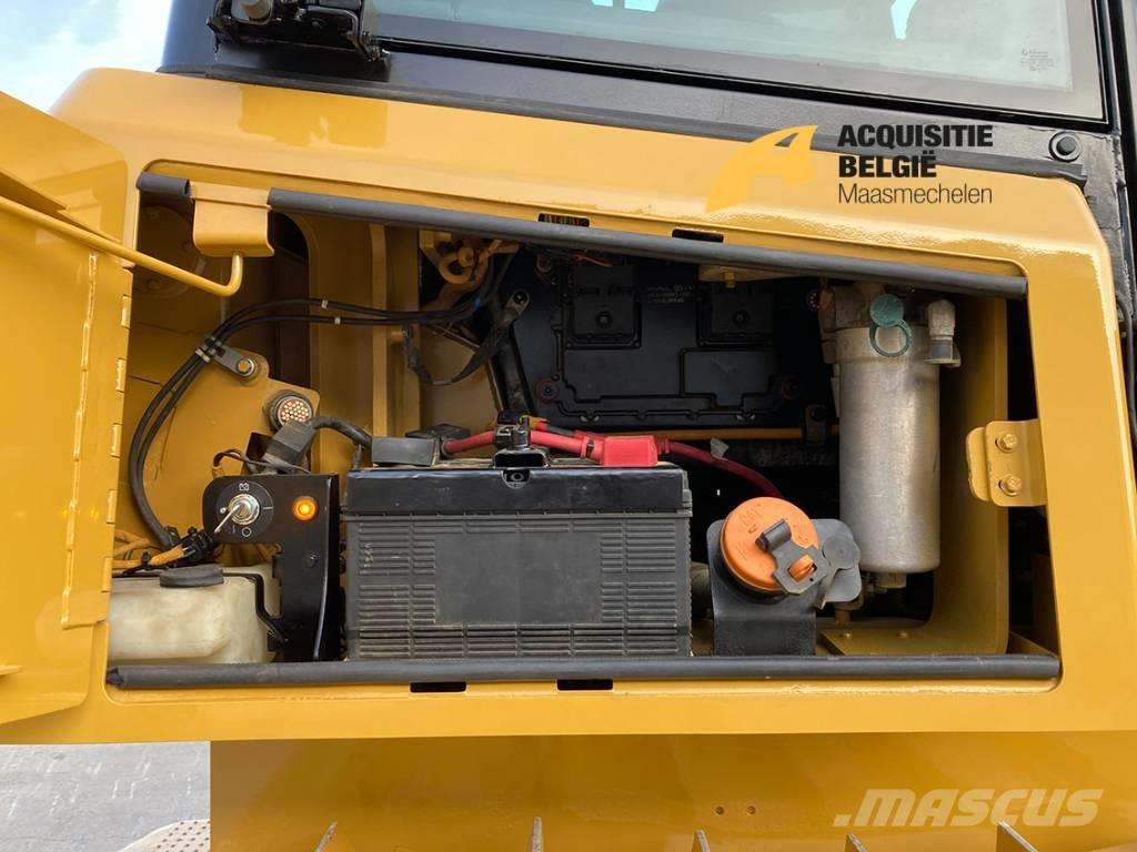 CAT D 6 K 2 LGP 履帶推土機