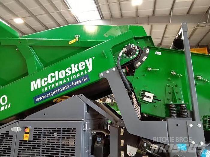McCloskey R70 篩分機