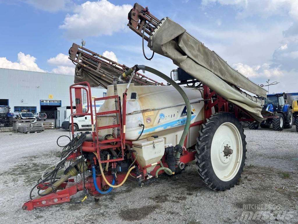 Bargam Fox 3200/18 牽引式噴霧機