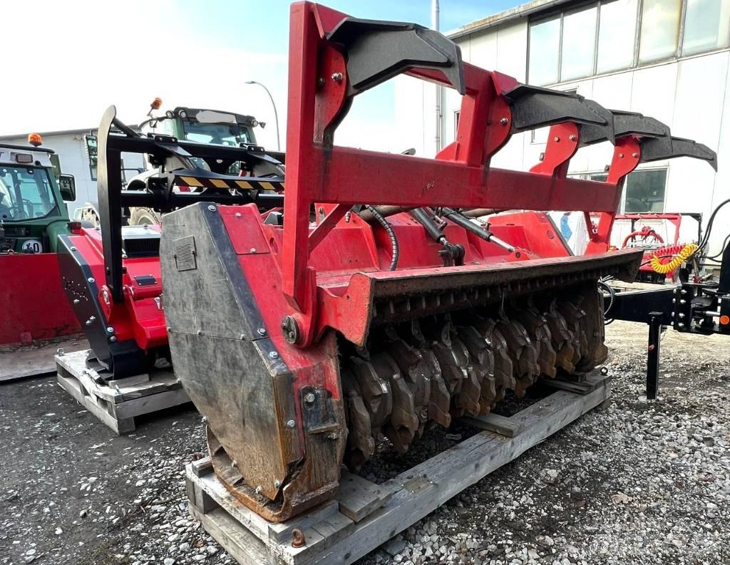 PRINOTH M700 林業覆蓋機