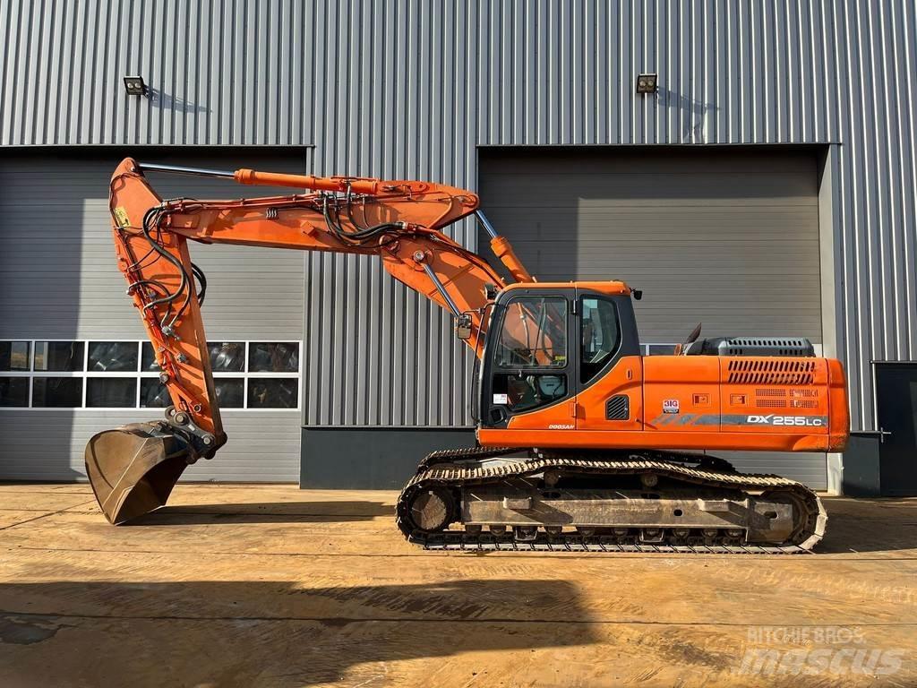 Doosan DX255LC-3 履帶式 挖土機/掘鑿機/挖掘機