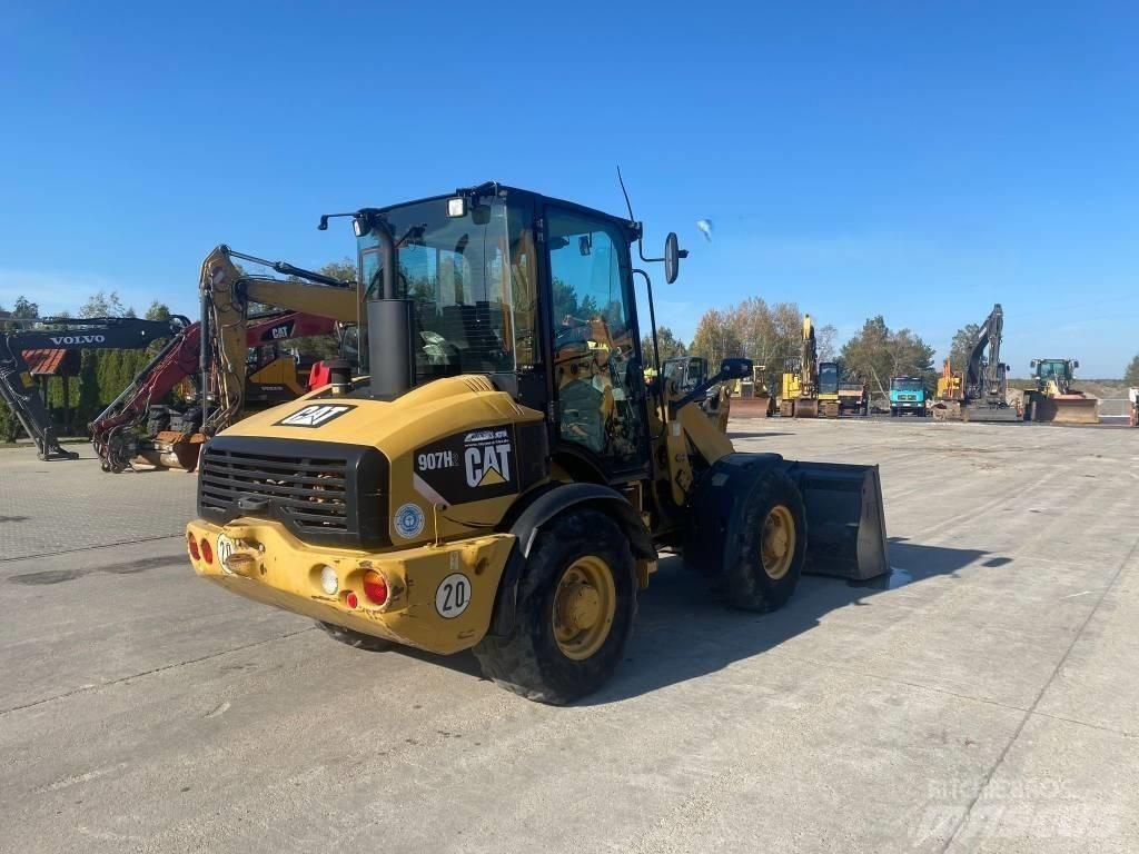 CAT 907 H 2 輪胎式裝載機