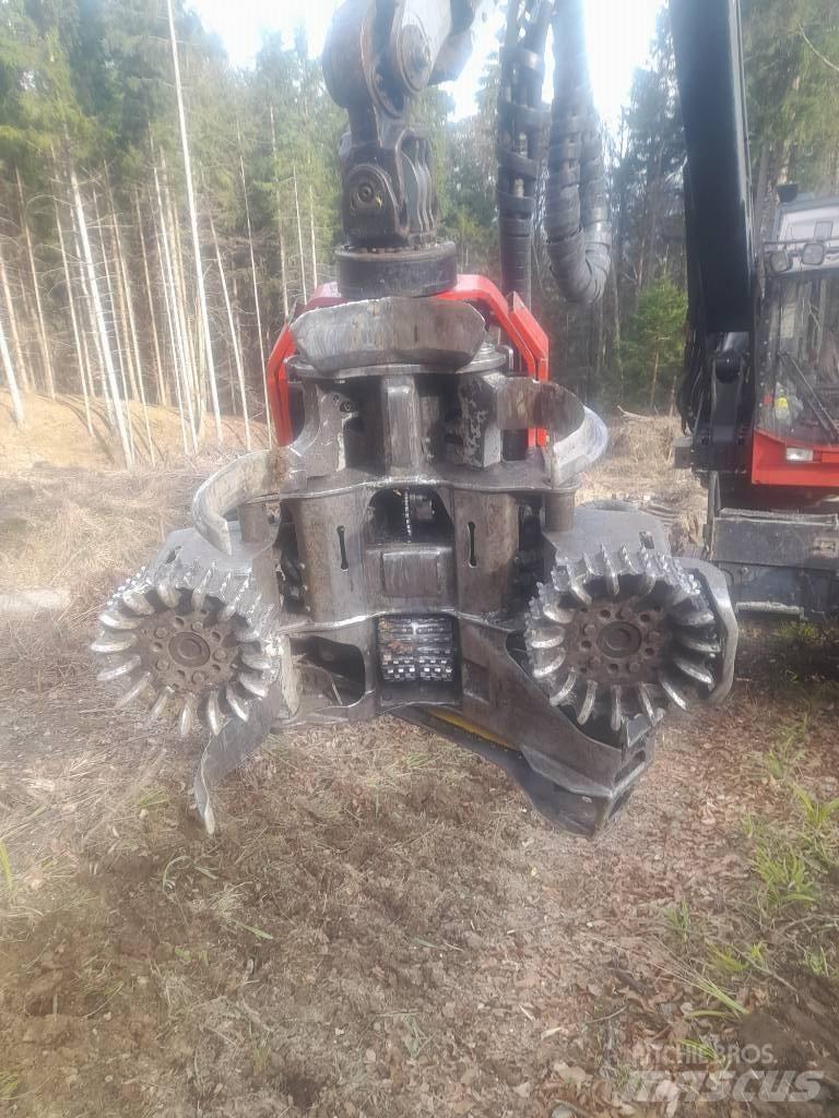 Valmet 911.3 收穫機