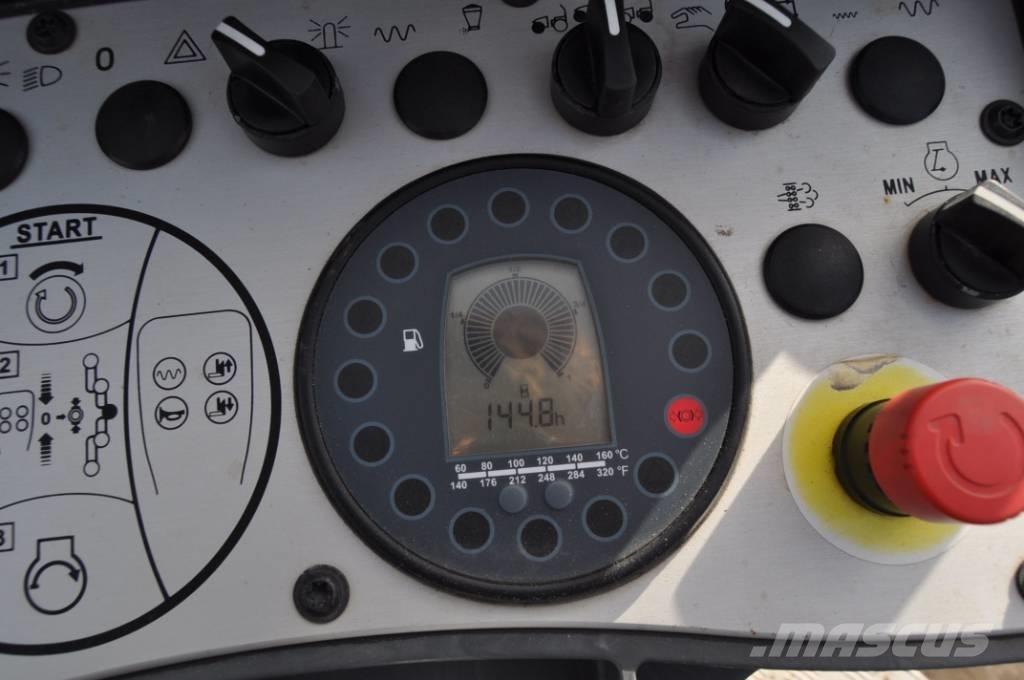 Bomag BW 120 AD-5 雙輪滾壓機