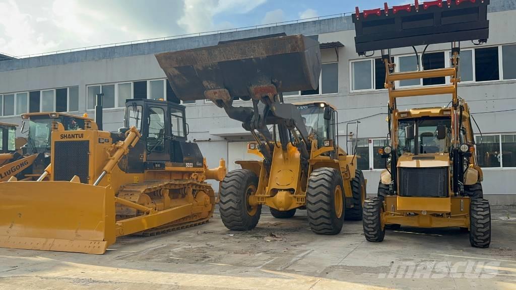 Volvo L 105 輪胎式裝載機