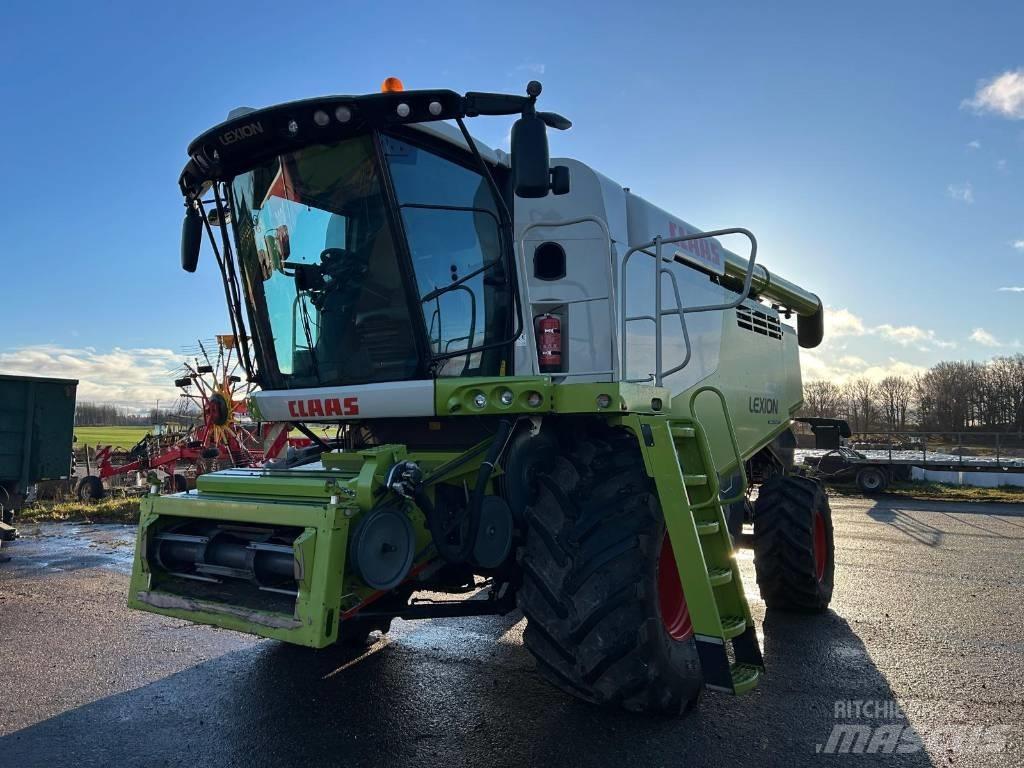 CLAAS Lexion 670 聯合收穫機