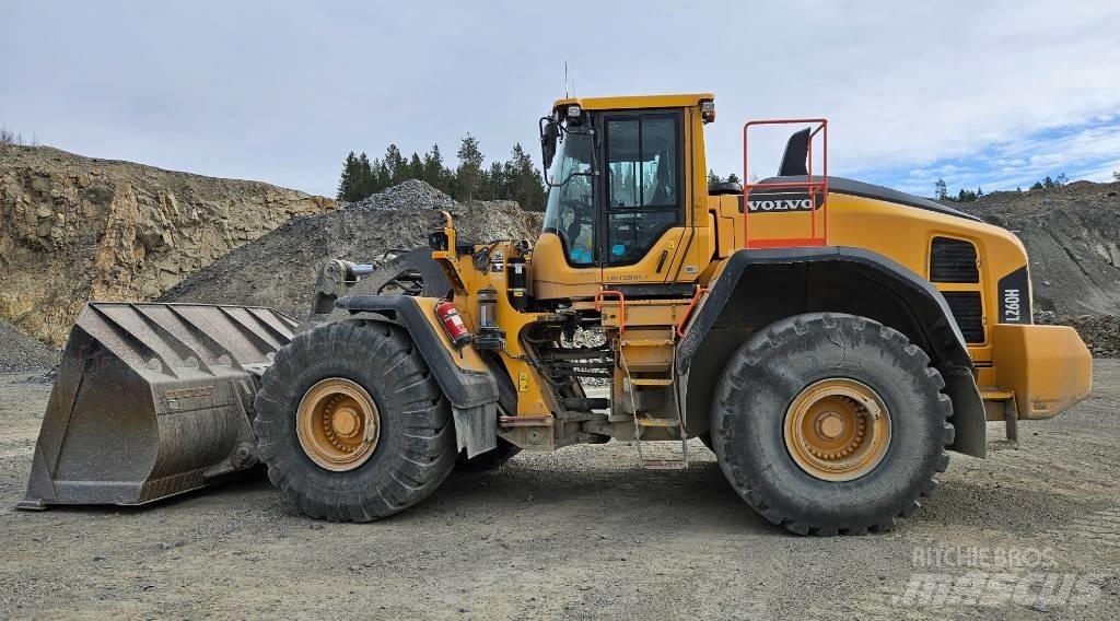 Volvo L 260 H 輪胎式裝載機
