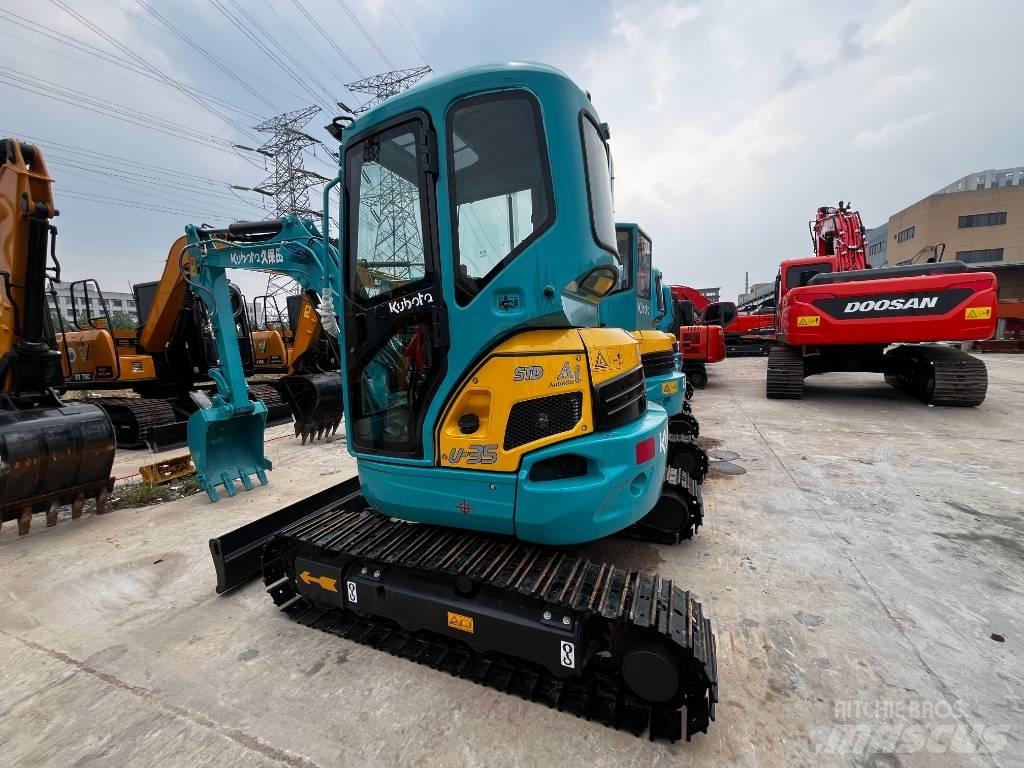 Kubota U 35 小型挖土機/掘鑿機<7t(小型挖掘機)