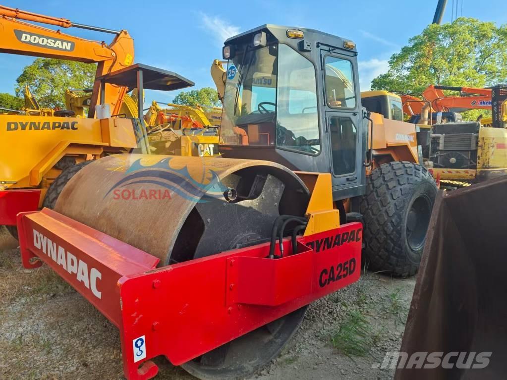Dynapac CA 25 D 單輪滾壓機
