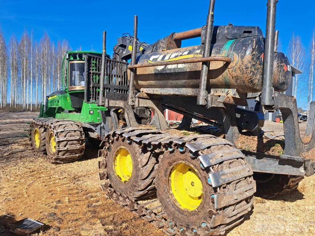 John Deere 1210G 集運機