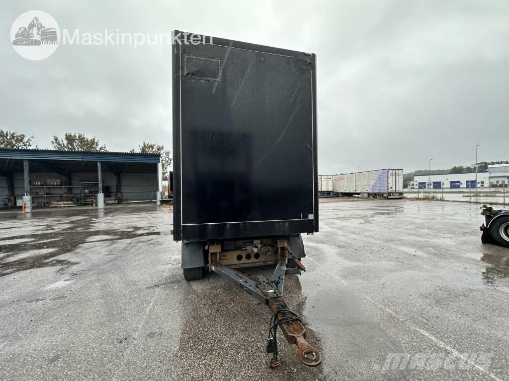 Närko D4HW13L62 箱體拖車