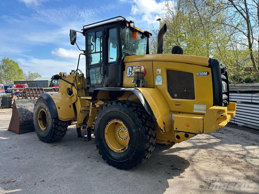 CAT 930M 輪胎式裝載機