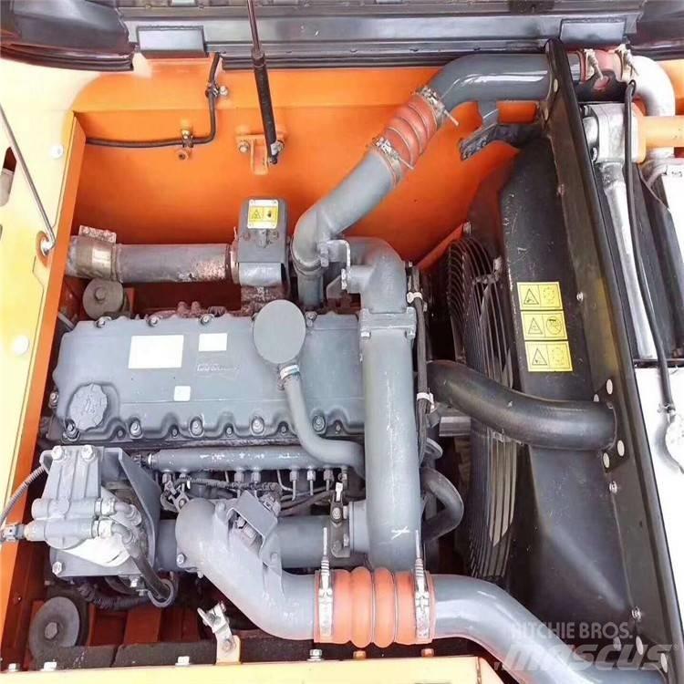 Doosan DX 225 履帶式 挖土機/掘鑿機/挖掘機
