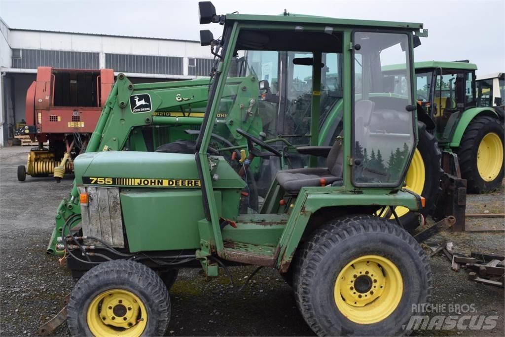 John Deere 755 曳引機