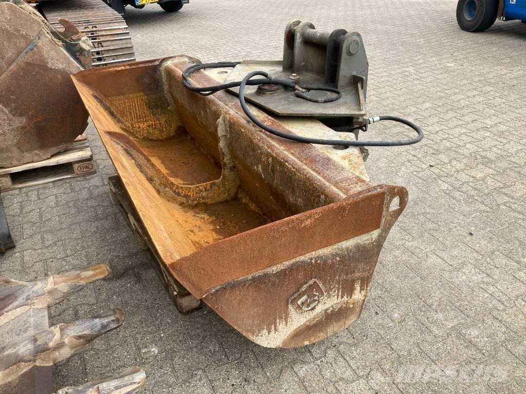 Komatsu PC 130-6K 履帶式 挖土機/掘鑿機/挖掘機