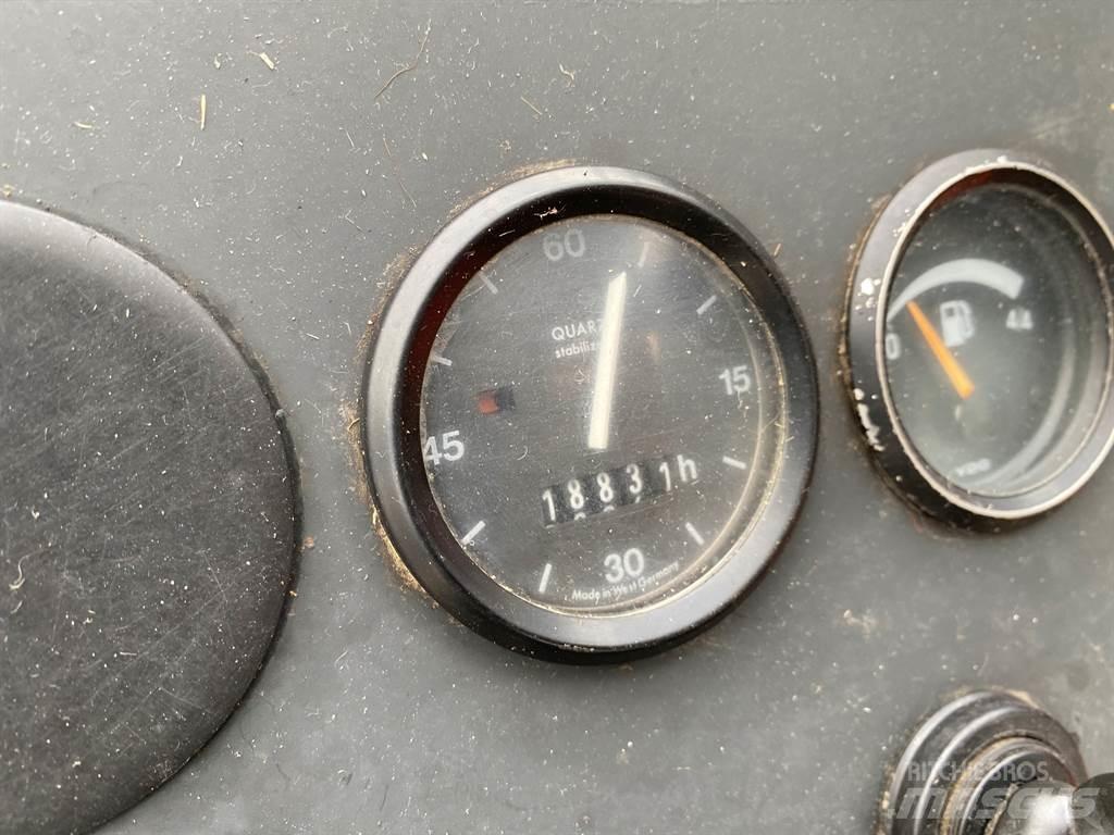 Schaeff SKS 661 輪胎式裝載機