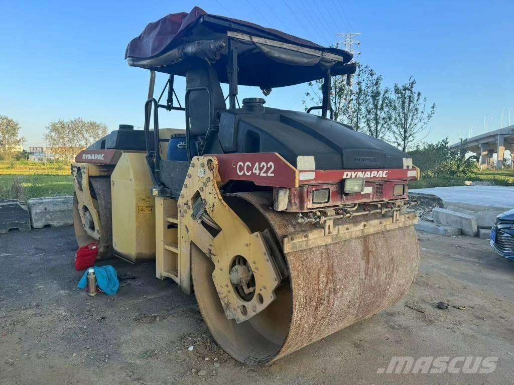 Dynapac CC422 雙輪滾壓機