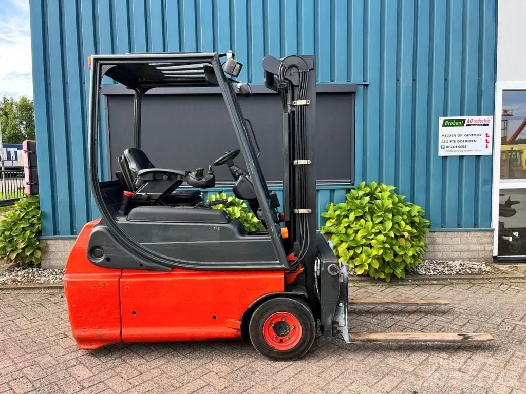 Linde E16-02 電動堆高機