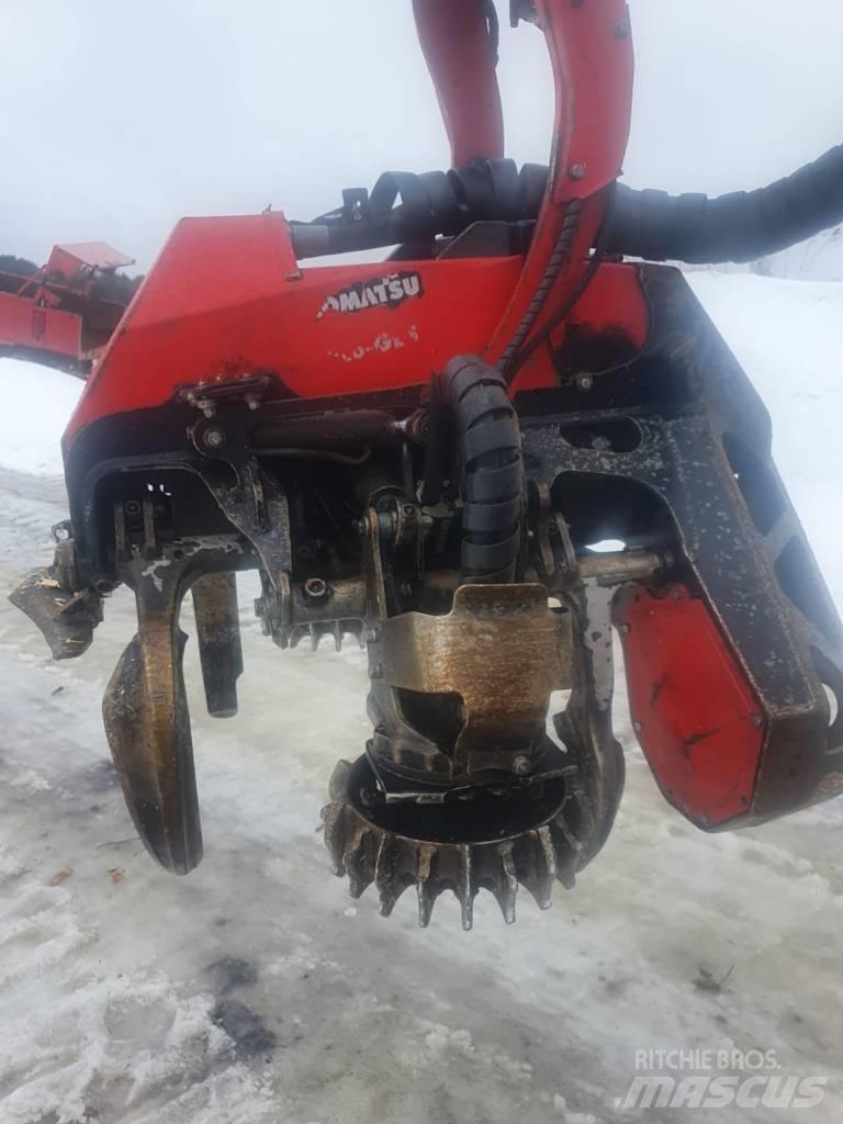 Komatsu 931 XC 收穫機