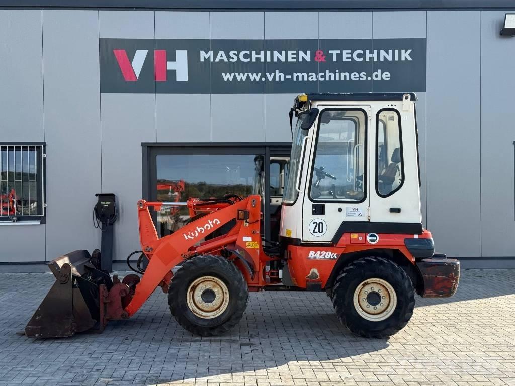 Kubota R 420 輪胎式裝載機