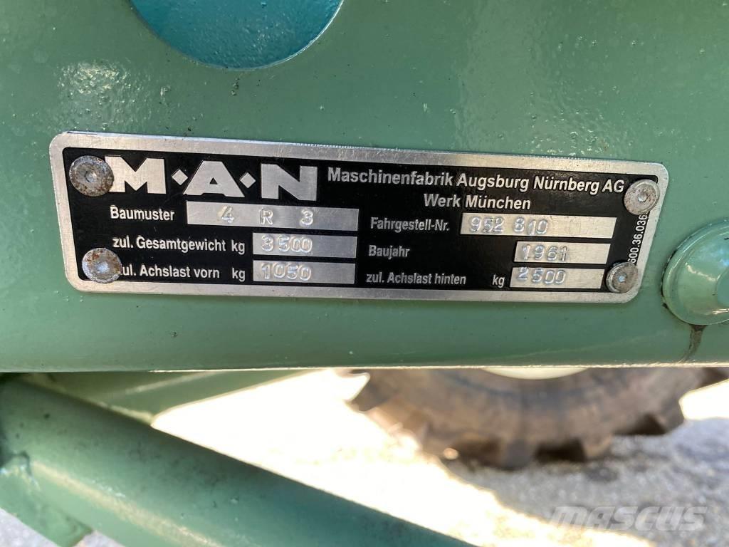 MAN 4/R3 曳引機